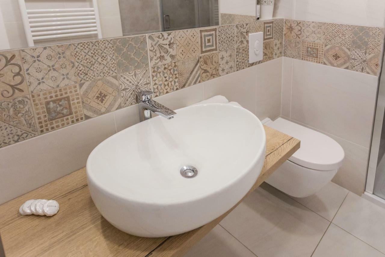 Studio Apartments Near Park Zrinjevac ซาเกร็บ ภายนอก รูปภาพ