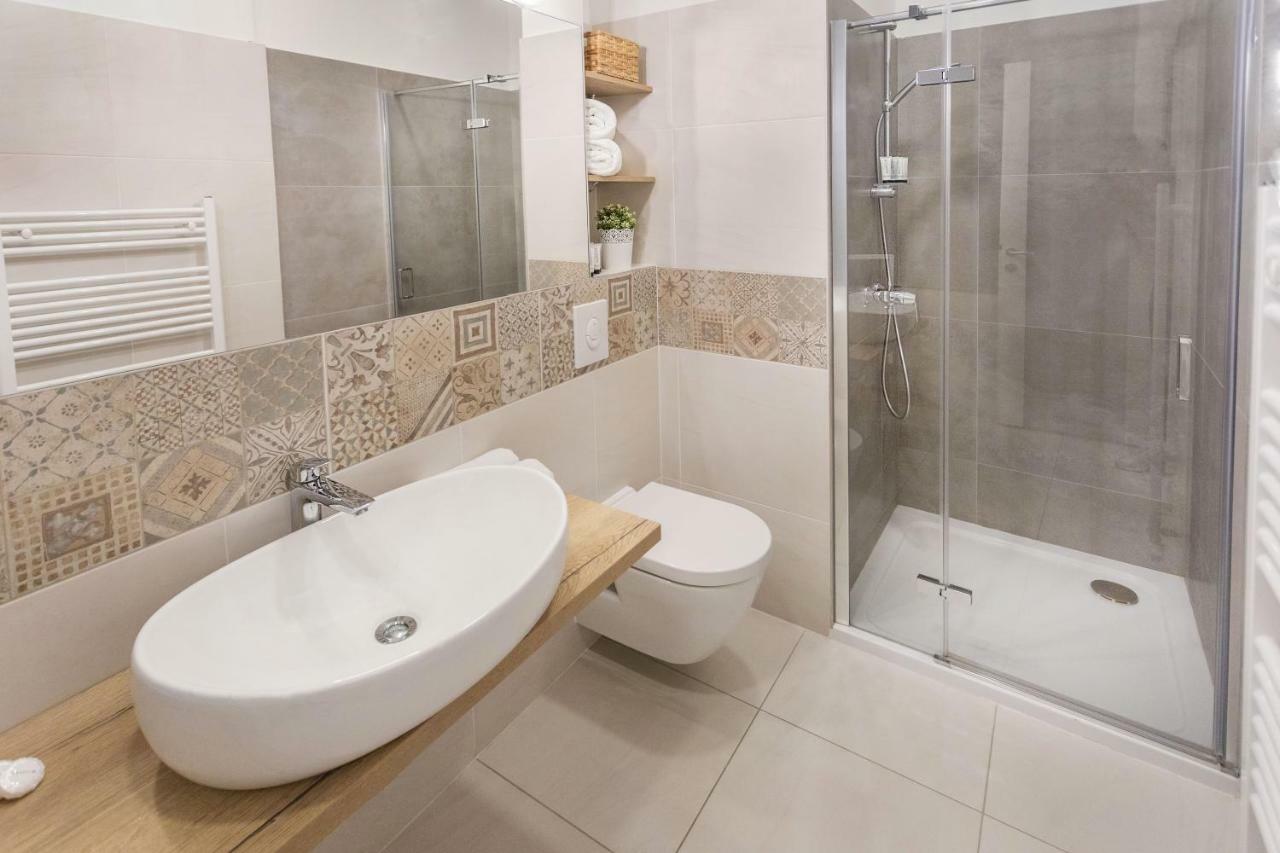 Studio Apartments Near Park Zrinjevac ซาเกร็บ ภายนอก รูปภาพ